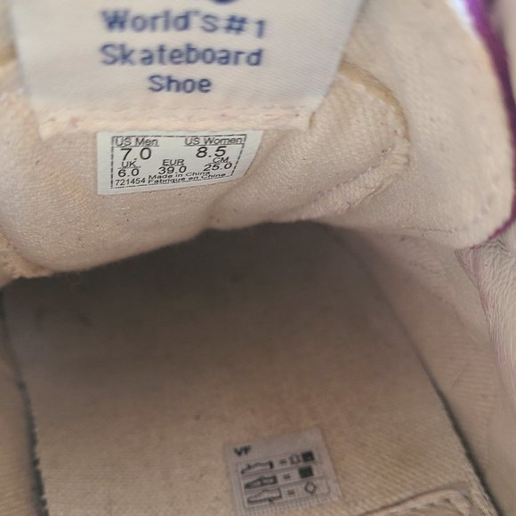 NWOT Retro Purple Suede Sk8-Mid - Picture 9 of 9